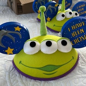 I have been choose alien Mickey ears!!!